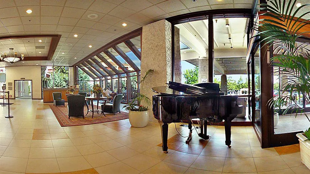 Doubletree By Hilton Sacramento Hotel