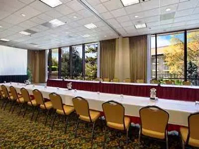 Doubletree By Hilton Sacramento Hotel