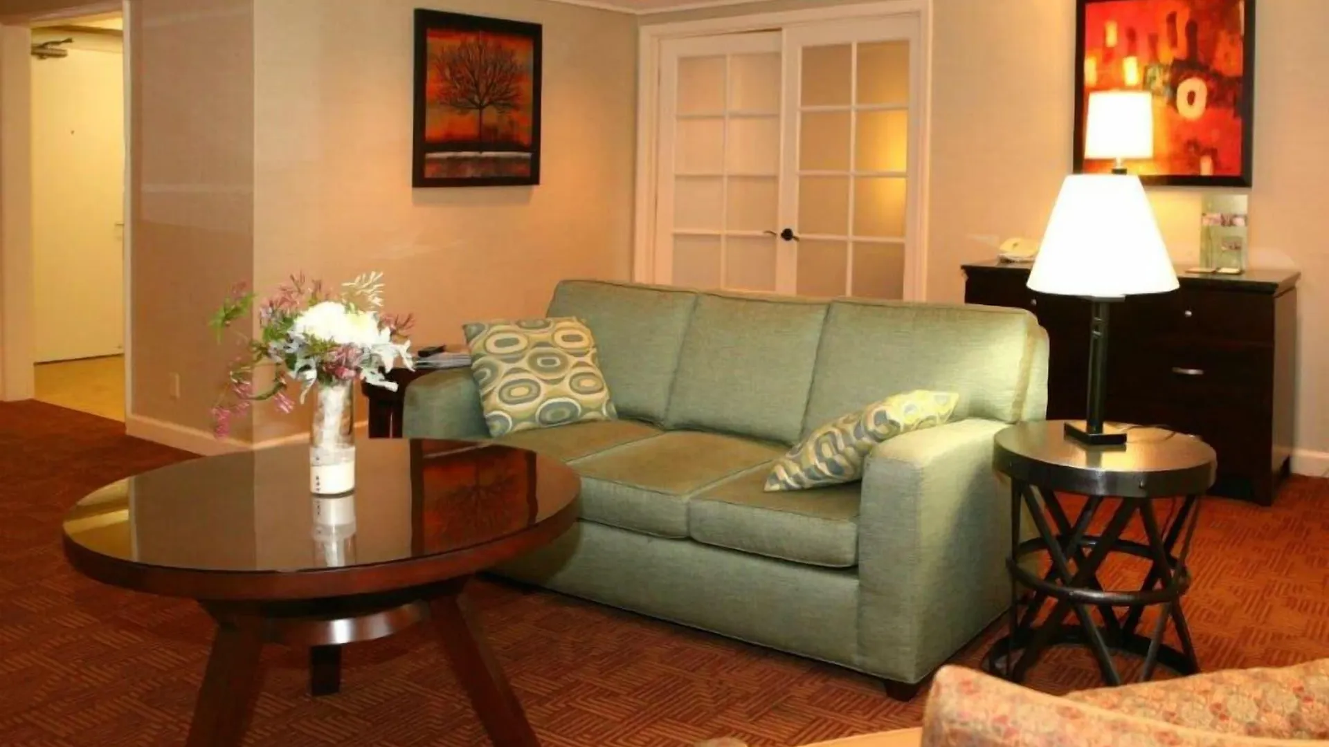 Doubletree By Hilton Sacramento Hotel